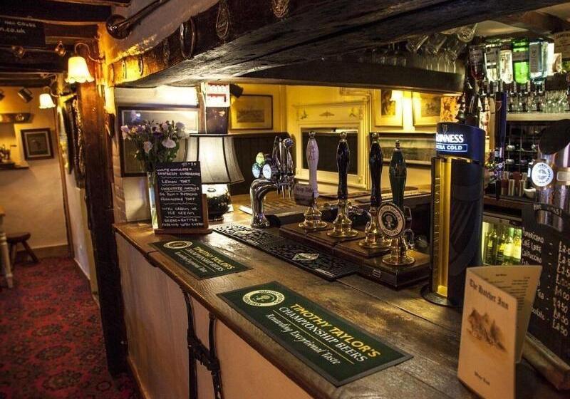 酒店 The Hatchet Inn