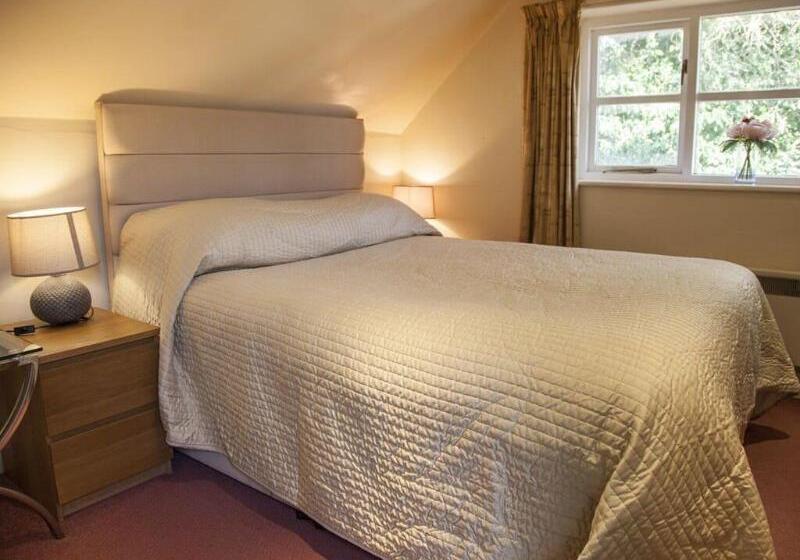 酒店 The Hatchet Inn