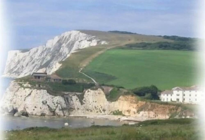 فندق The Highdown Inn