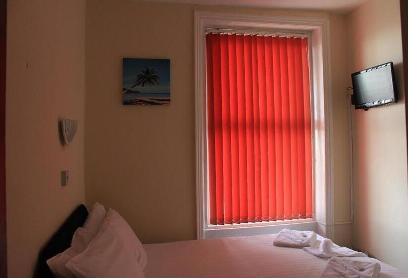 Отель The Royal Windsor