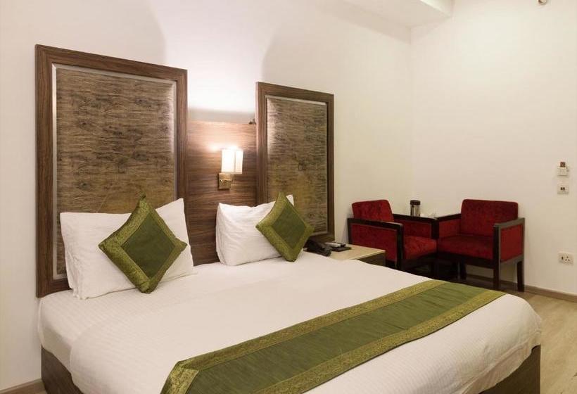 Отель Sun Villa