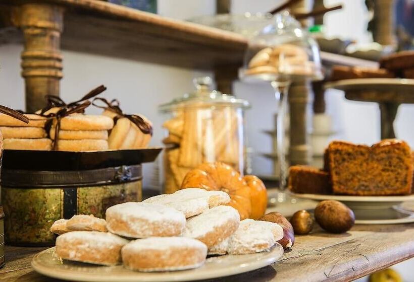 ホテル Tres Sants