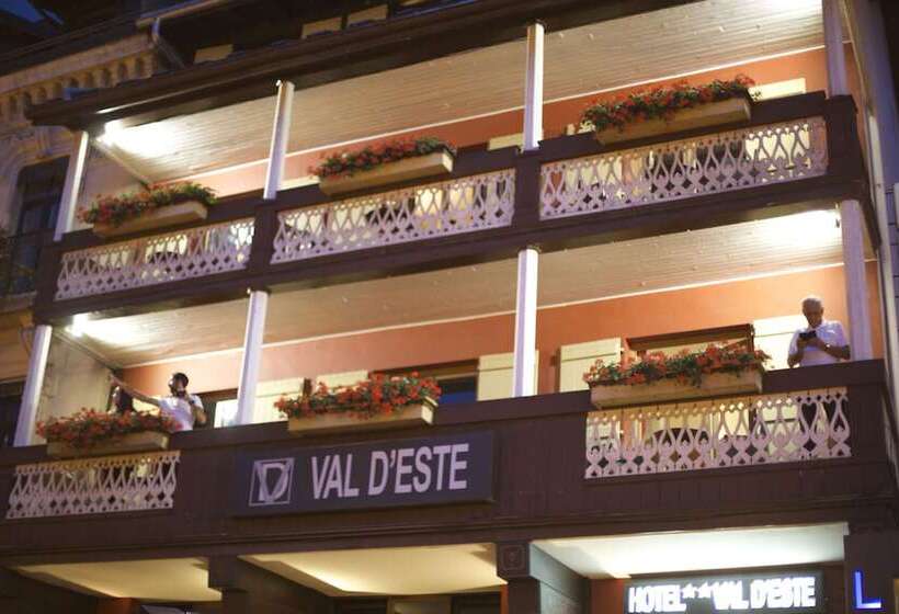 فندق Val D Este