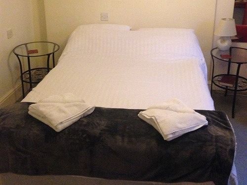 בית מלון כפרי Village Inn