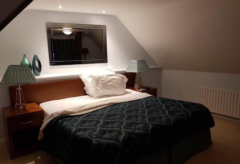 호텔 Ye Olde Red Lion