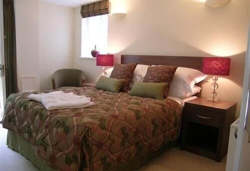 호텔 Ye Olde Red Lion