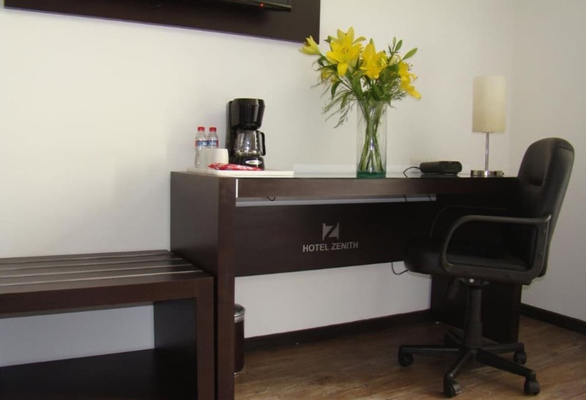 ホテル Zenith