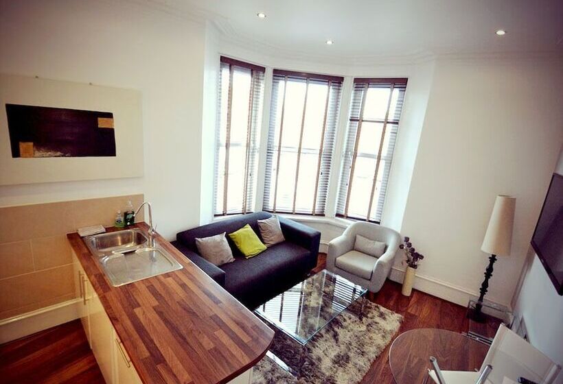 Howburn Residence