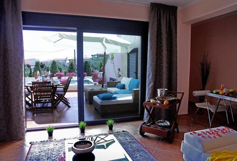 Kassandra Village Resort