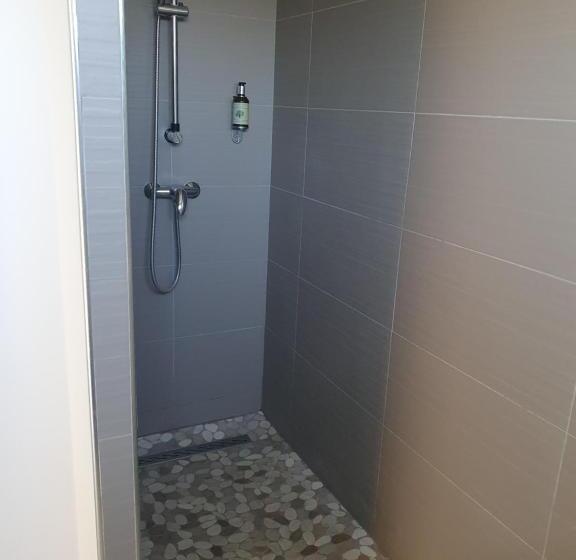 Le Mas Des Quintrands Manosque Motel De Charme