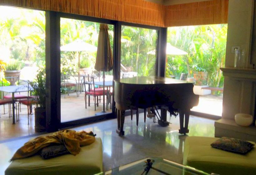 Los Tulipanes Hotel Boutique