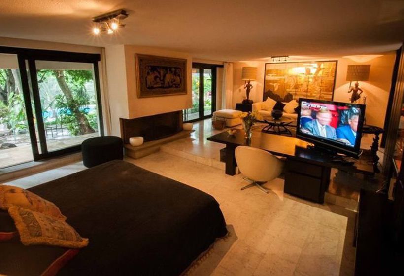 Los Tulipanes Hotel Boutique