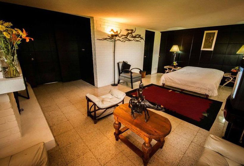 Los Tulipanes Hotel Boutique