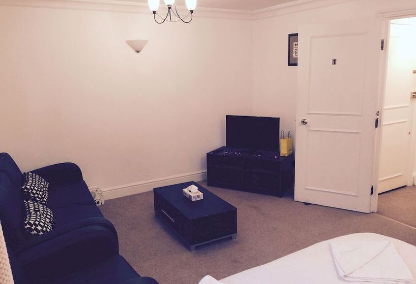 Lve Wellington Road Apartments