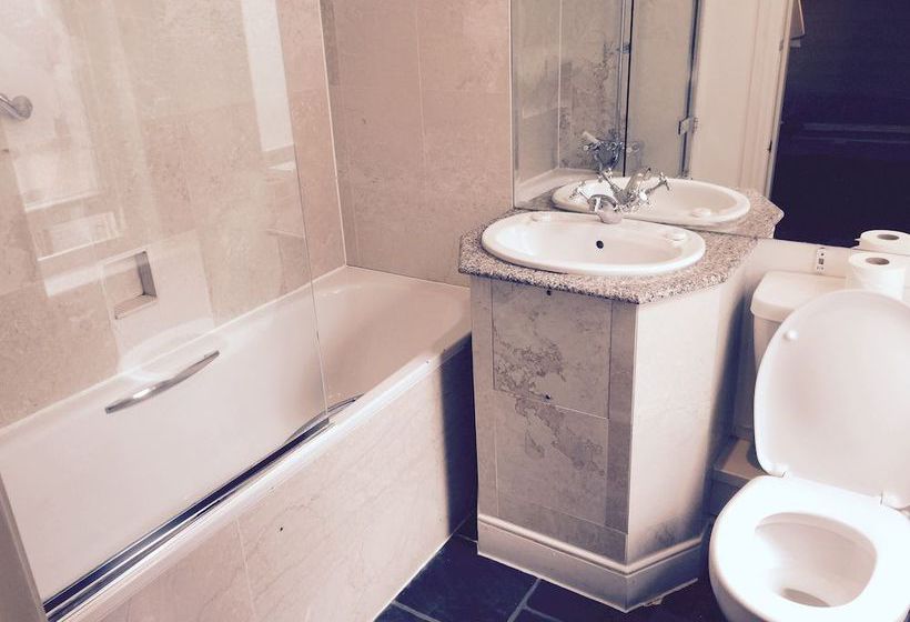 Lve Wellington Road Apartments