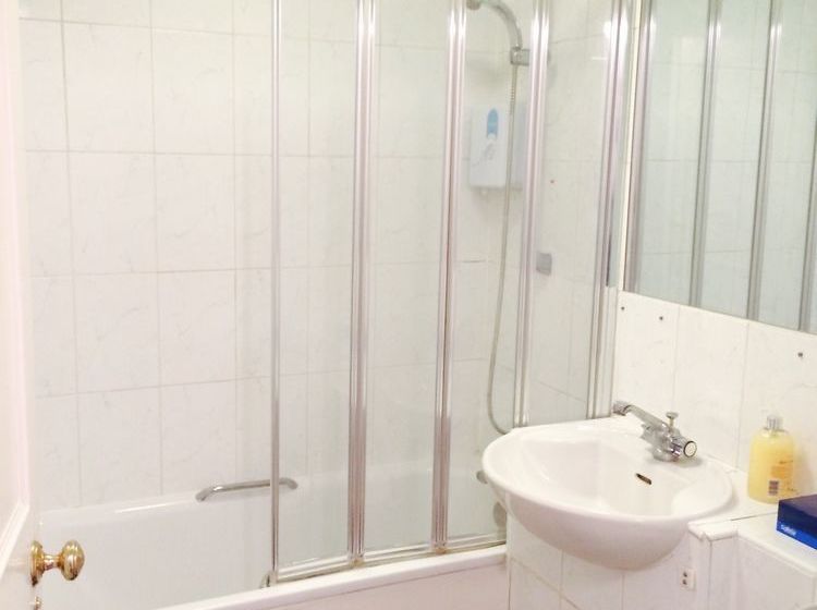 Lve Wellington Road Apartments