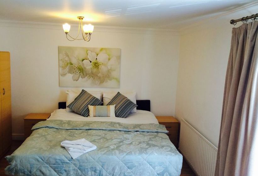 Lve Wellington Road Apartments