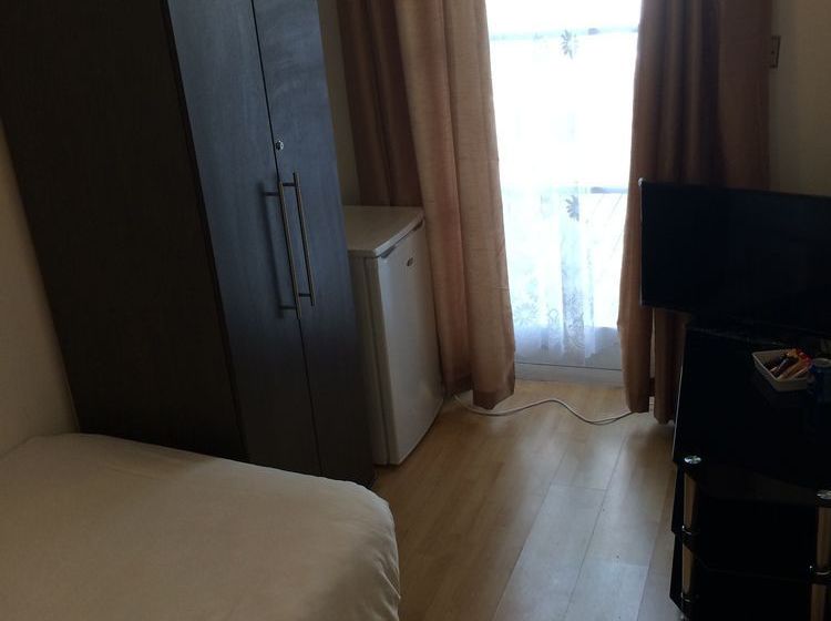 Lve Wellington Road Apartments