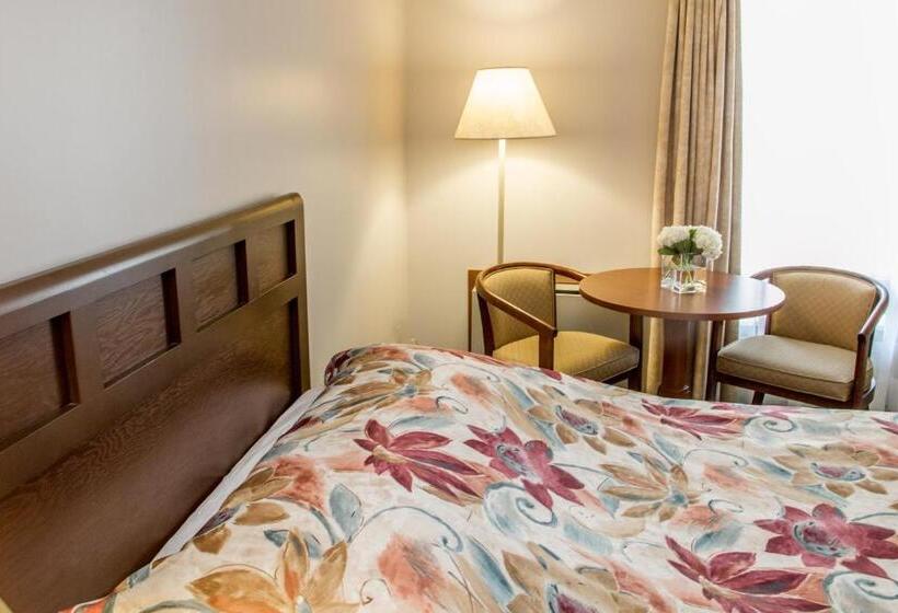 汽车旅馆  Rideau Heights Inn