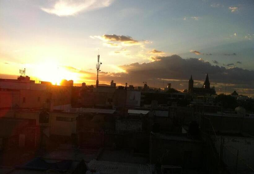 Общежитие Olga Querida B&b Hostal