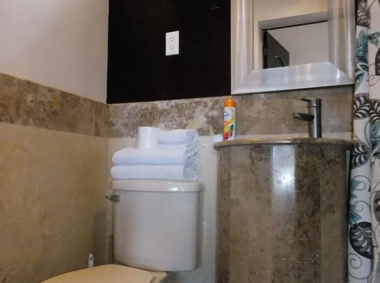 Paraiso Motel & Villas