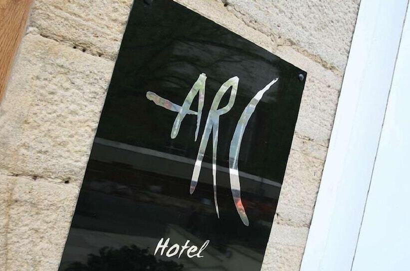 פנסיון The Arc   Boutique B&b