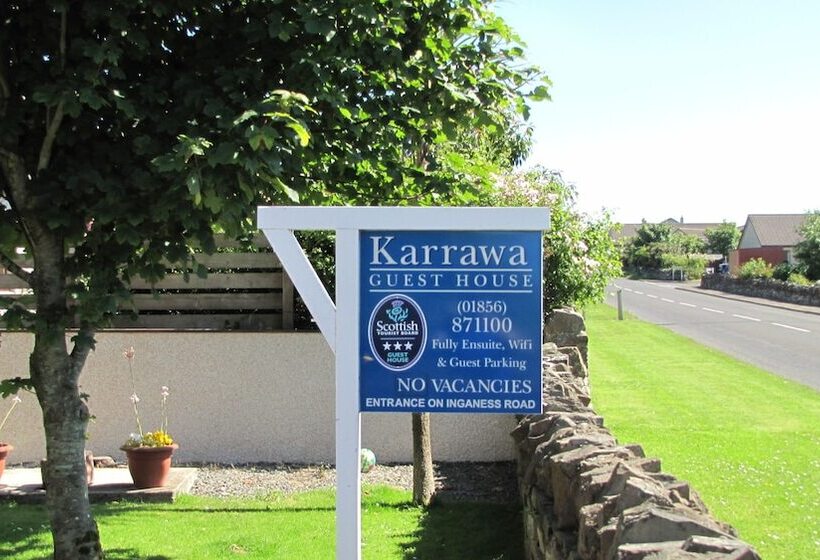 펜션 Karrawa Guest House