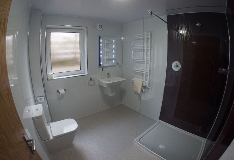 펜션 Karrawa Guest House