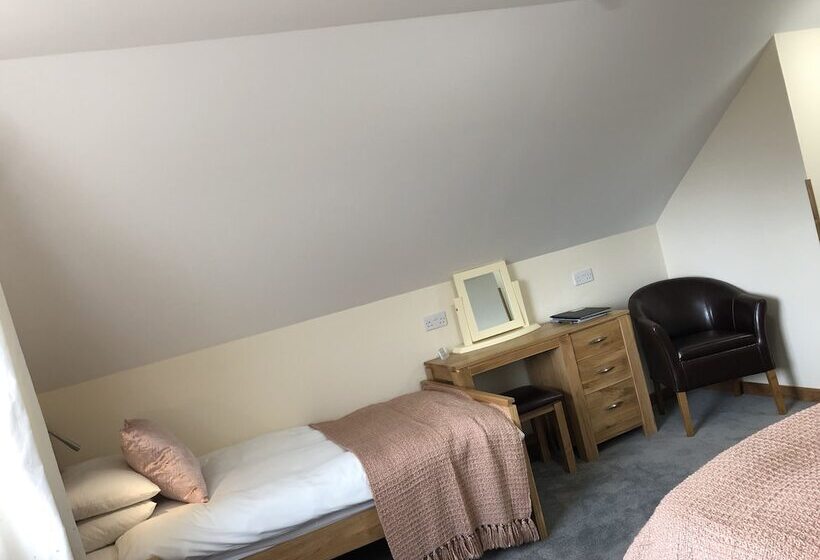 펜션 Karrawa Guest House