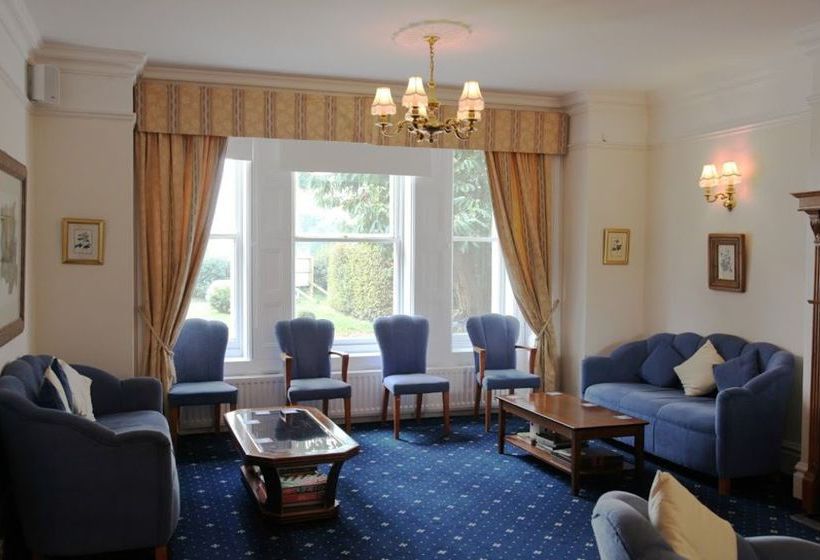 بنسيون Kemps Country House