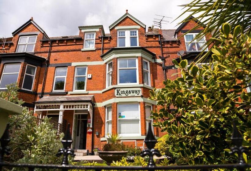 펜션 Kingsway Guesthouse A Selection Of Single, Double And Family Rooms In A Central Location