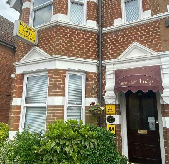 펜션 Landguard Lodge Guest House