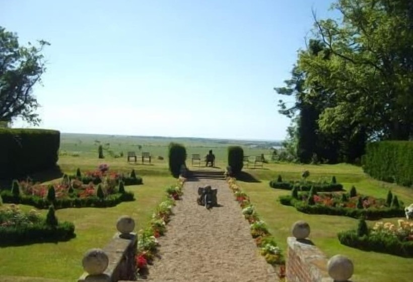 Пансион Saltcote Place