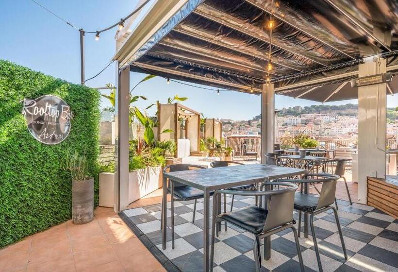 پانسیون The Art Inn Lisbon