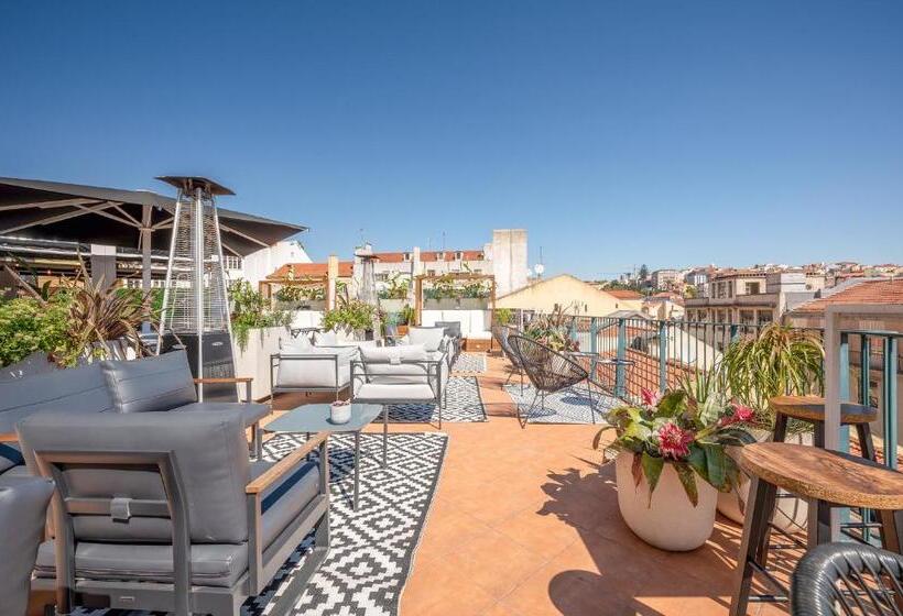 پانسیون The Art Inn Lisbon