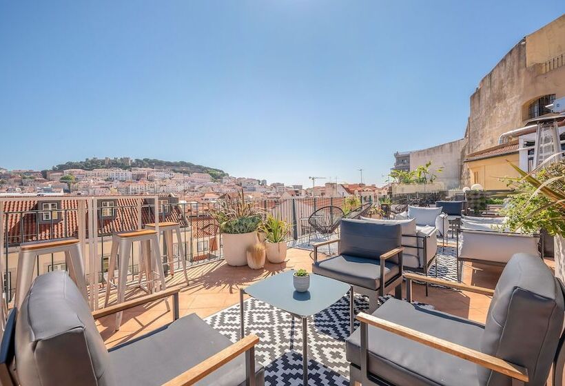 پانسیون The Art Inn Lisbon