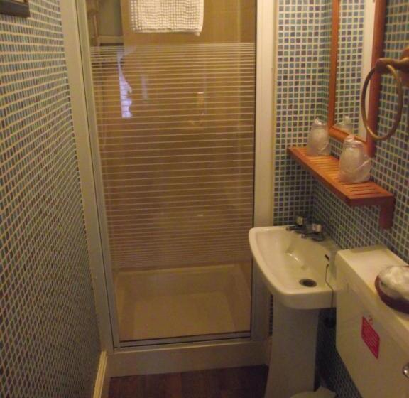 פנסיון The Molly House