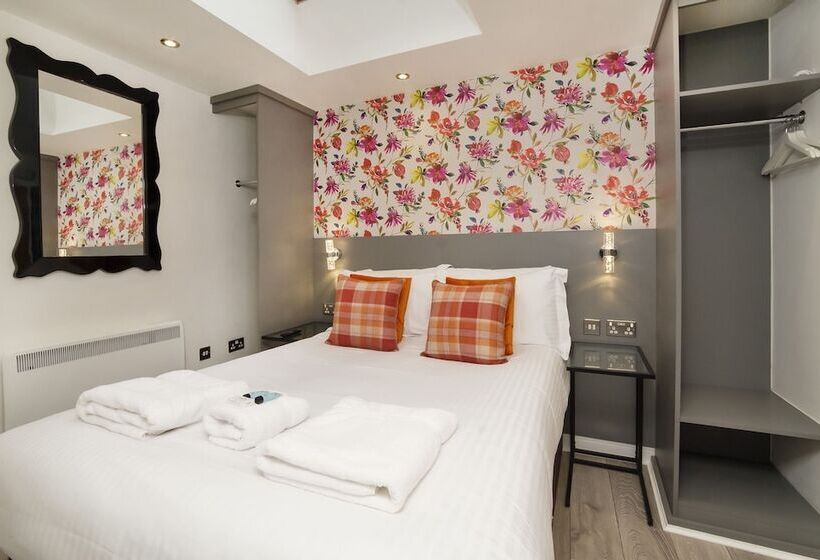 Reubens Court And City Apartments