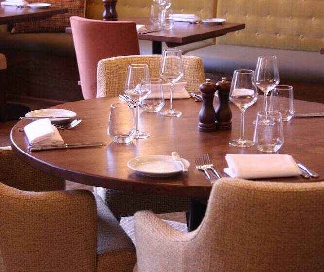 The Bell Hotel, Saxmundham