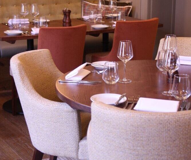 The Bell Hotel, Saxmundham