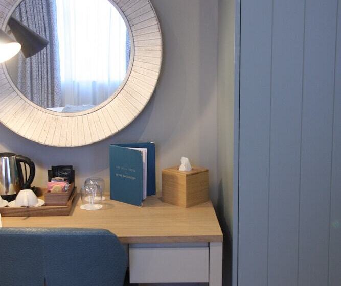 The Bell Hotel, Saxmundham