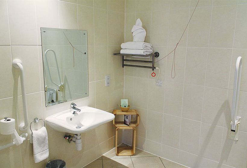 The Dashwood Hotel & Restaurant