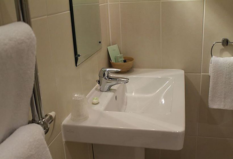 The Dashwood Hotel & Restaurant