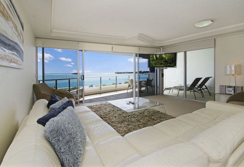 Waves Maroochy River