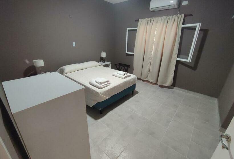 호스텔 Hosteria De Anquincila