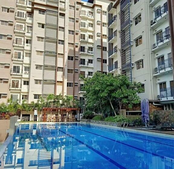 مبيت وإفطار Studio Type Condo   Matina Enclaves Residences Davao City