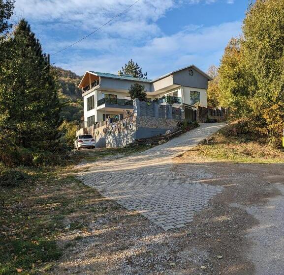 مبيت وإفطار Turkish Retreat