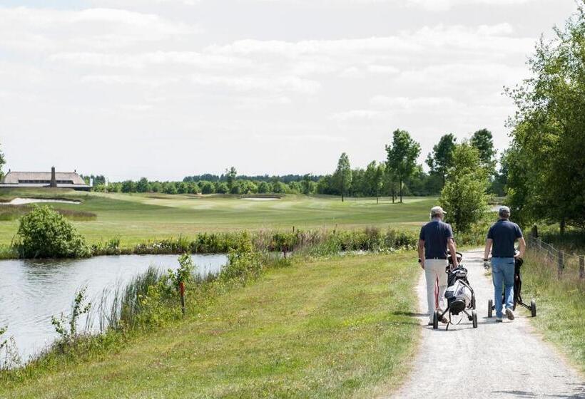 Отель Golf Lodge