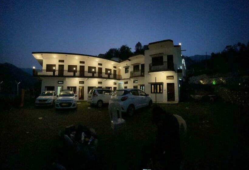 호텔 Maneri Lake & Restaurant By Wb Inn