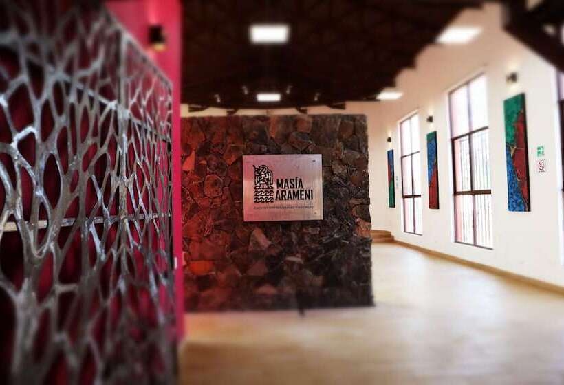 酒店 Masia Arameni